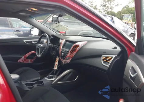 2017 Hyundai Veloster из США, поврежденный, VIN KMHTC6AD3HU307641